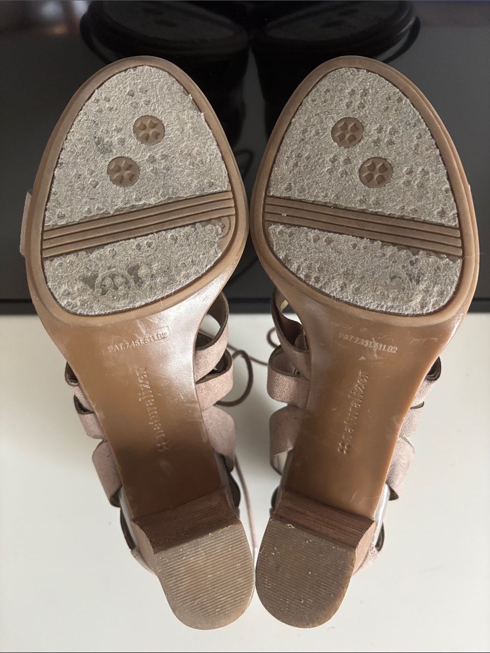Naturalizer Gladiator Heels Taupe 8.5 - Picture 4 of 6